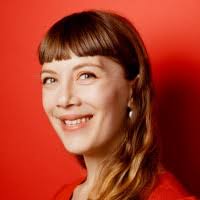 Delana Fernandez's Instagram, Twitter & Facebook