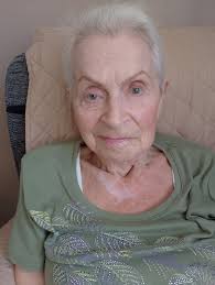 Hi my name is Veronica and I'm new to the group the lady In the pic next to  me is my mom Ellie she passed last October 7 2024 she had Lewy