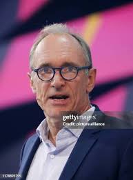 649 Tim Berners Lee Photos & High Res Pictures