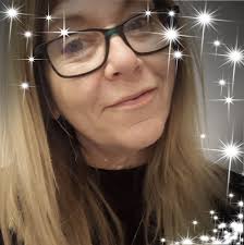 Hi can anyone help me with my fucia which appears to be dying please