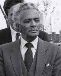 Lee Bolling's Instagram, Twitter & Facebook