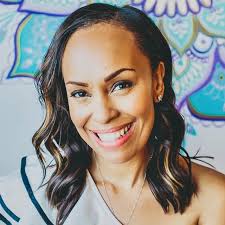 Elyse Mitchell (@purposeisbeauty) • Instagram photos and videos