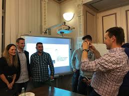 Fakty z kraju i ze świata, zestawienia, opinie ekspertów. Spotkanie Z Cezarym Gutowskim I Aldona Marciniak Marzec 2020 Aktualnosci Politologii I Dziennikarstwa Wydzialy Strona Glowna Umcs