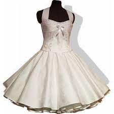 Ein petticoat brautkleid im 50er look, bezaubert häufig mit einem. 50er Jahre Hochzeitskleid Rosen Design Brautkleid Zum Petticoat Wei S