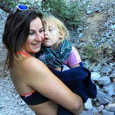 Tate posted on her facebook that she was hiking along mt. Miesha Tate Just Rescued A Girl With A Broken Arm And You Ve Got To See The Thank You Video Maxim