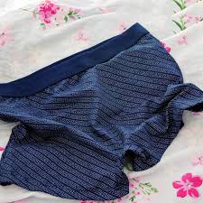 Малышева призвала мужчин чаще менять трусы: ТВ и радио: Интернет и СМИ:  Lenta.ru