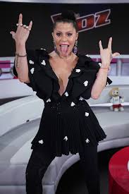 Kiedy i gdzie urodziła się alejandra guzman? Asi Reacciono Silvia Pinal Cuando Se Entero Del Embarazo De Alejandra Guzman