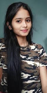 Ashna Singh's Instagram, Twitter & Facebook