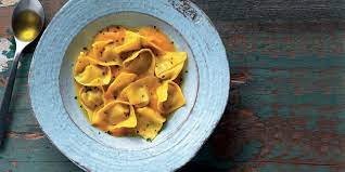 Ricetta Cappelletti Dal Cuore Liquido La Cucina Italiana Ricetta Ricette Ricette Di Cucina Cucina Italiana