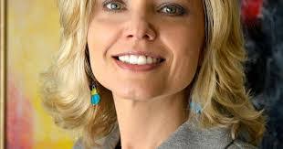 Susan Ellingson's Instagram, Twitter & Facebook