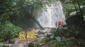 Harga tiket masuk riung gunung. Waterboom Alami Si Curug Cipanji Ciwidey Yang Ada Di Kota Bandung