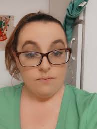 Can you please somebody make this picture, professional