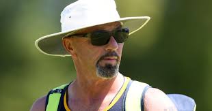 Maynard names 12-man squad for Surrey match