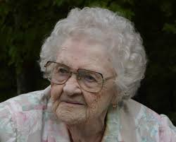 Ora Phelps's Instagram, Twitter & Facebook