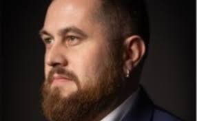 Raphaël Klein est promu directeur national des ventes filière MICE de  Belambra Clubs, à ce poste depuis novembre 2019. Raphaël Klein, master II  marketing