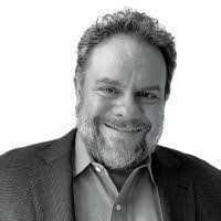 Gina Morando's Instagram, Twitter & Facebook