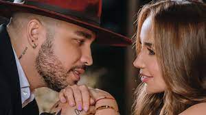 Jessi Uribe y Paola Jara