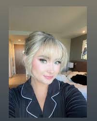 Tosha Beach's Instagram, Twitter & Facebook