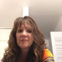 Gloria Logan's Instagram, Twitter & Facebook