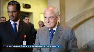Découvrez 837 véritables questions posées en entretien chez banco bradesco, et 924 rapports d'entretien. Lazaro De Mello Brandao Ex Presidente Do Bradesco Deixa Legado Na Educacao Recordtv R7 Domingo Espetacular