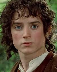 Embracing my natural curls & color for the first time EVER🤎 thank you  @brianacisneros for cutting the cutest lil' curly pixie in literally 15  minutes… I have no idea how you do