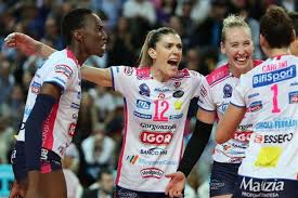 She was a member of the women's national team that won the gold medal at the 2002 world championship in germany. Francesca Piccinini Ecco La Regina Di Coppe