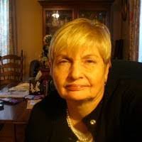 Caroline Mcghee's Instagram, Twitter & Facebook