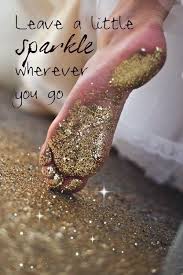 70 Fabulous Wallpaper Backgrounds For Christmas New Year Geez It S Already Christmas Time Yes It Is The S Sparkle Quotes Glitter Quotes Cute Quotes