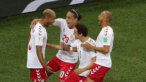 أعلن الاتحاد الدنماركي لكرة القدم، استئناف مباراة منتخب بلاده أمام ضيفه الفنلندي، مساء اليوم السبت الجولة الأولى دور المجموعات لبطولة أمم أوروبا، بعد التأكد صحة وسلامة. ØªÙ‚Ø±ÙŠØ± Ù…Ø¨Ø§Ø±Ø§Ø© ÙƒØ±ÙˆØ§ØªÙŠØ§ V Ø§Ù„Ø¯Ù†Ù…Ø§Ø±Ùƒ 1 7 2018 ÙƒØ£Ø³ Ø§Ù„Ø¹Ø§Ù„Ù… Goal Com