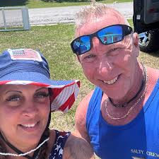 2 car garage how much to do epoxy and Springhill asking for a friend she  wants to do it for Father's Day for her for her dad. Any company in the area