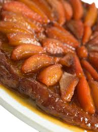 Tart táo
