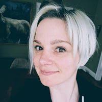 Stephanie Wysocki's Instagram, Twitter & Facebook