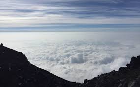 Climbing Mount Fuji Isn T Cheap Or Easy But It S Worth Doing Stripes