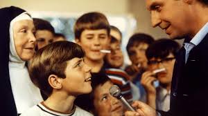 In allen filmen mit von der partie sind hansi kraus als oberlümmel pepe nietnagel und theo lingen als studiendirektor taft. Die Lummel Von Der Ersten Bank Zum Teufel Mit Der Schule Tv Orf At