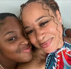 Jonique Williams's Instagram, Twitter & Facebook