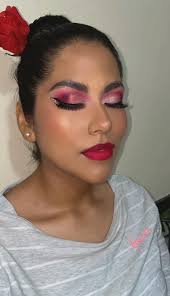 Listos para la Entrada a San Santiago❤️‍🔥Bermejo Te ofrecemos los mejores  paquetes de maquillaje y peinado profesional✓ Juntos a dos Maquilladoras  Profesionales Haydee Marilin y Natalia Alcatuma👩🏼‍🎨💕 Agendando citas al  : Https://wa.me ...