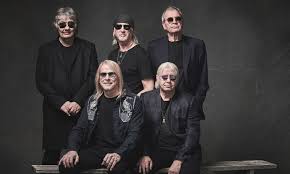 Born joseph michael hill, the bassist originally played guitar alongside his. Deep Purple Throw My Bones Ist Die Erste Single Von Whoosh