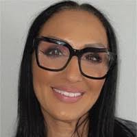 700+ "Taglieri" profiles