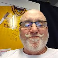 Scott Devaney's Instagram, Twitter & Facebook