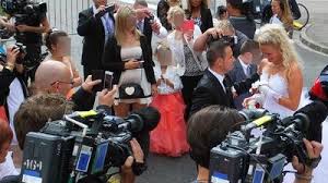 4 mariage pour une lune de miel pamela. Marck Mariage En Toute Discretion Pour Pamela Et Willy Devant Les Cameras De Tf1 La Voix Du Nord