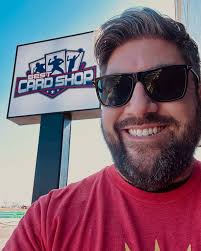 Kicking it at the mothership before we head up north for an epic rendition  of Topps Hobby Rip Night 🤌 🔥 I love this place so much: ✓ such a great  open