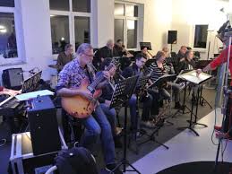 Stream tracks and playlists from martin auer in wien on your desktop or mobile device. Jazzige Probe Mit Martin Auer Butzbach