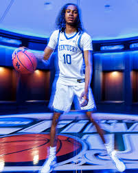 NEWS: Furman transfer guard Alex Wilkins has committed to Kentucky, he told  @On3. The 6-5 freshman averaged 17.8 points and 4.7 assists per game this  season. Was All-SoCon Second Team.