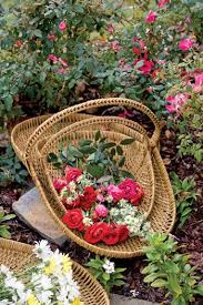 A huge bouquet of roses in the shape of a heart. Victoria Magazine Editors Picks Beautiful Flowers Rose Basket Beautiful Gardens