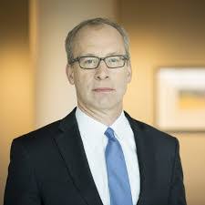 Andrew Salek's Instagram, Twitter & Facebook