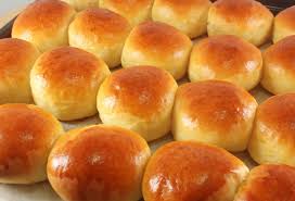 Petites Brioches Au Yaourt Cuisine Momix Recettes De Cuisine Recette Petite Brioche