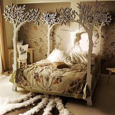 Nature Inspired Floral And Tree Bedroom Decor Diy Home Decoration Interiors Greenery Tree Floraldecor Bedroomdecor Ic Mekan Fikirleri Cibinlik Karyola