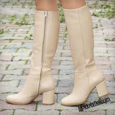 Mariley Kisa Topuklu Bej Cizme Boots Fashion Topuklu Cizme Cizmeler Topuklular