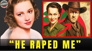 Lisa Vale's Instagram, Twitter & Facebook