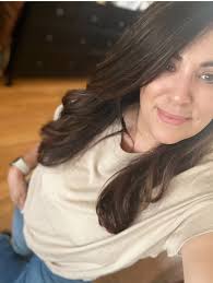 Kelly Timm's Instagram, Twitter & Facebook